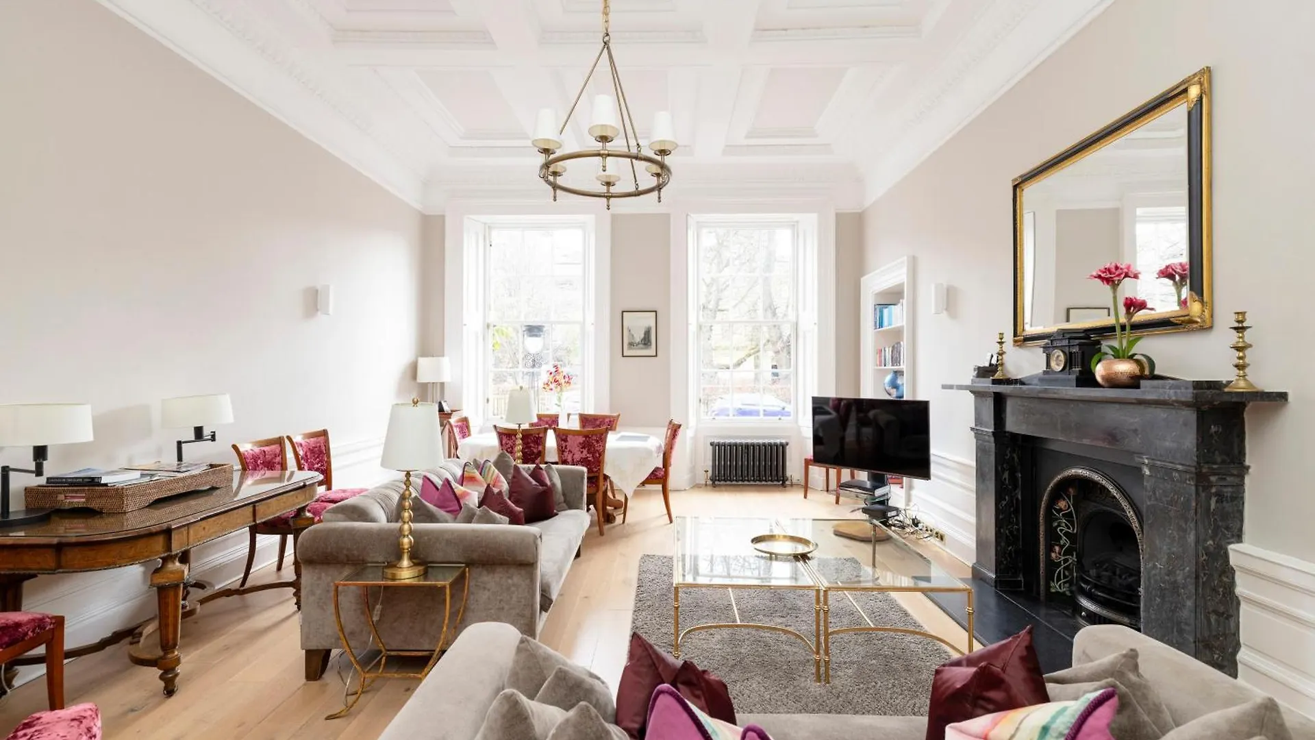 Lejlighed Joivy Ultra Luxe Home Near Princes Street Edinburgh