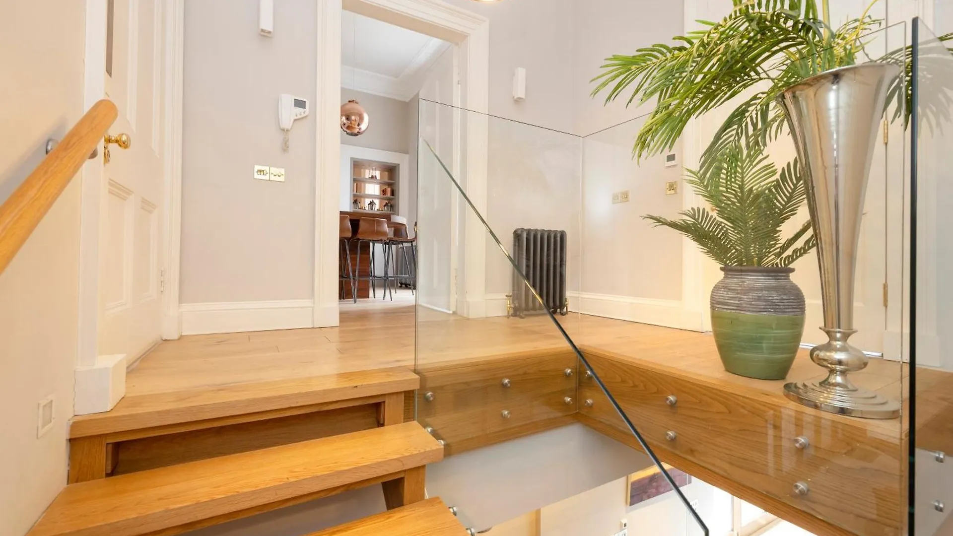Lejlighed Joivy Ultra Luxe Home Near Princes Street Edinburgh